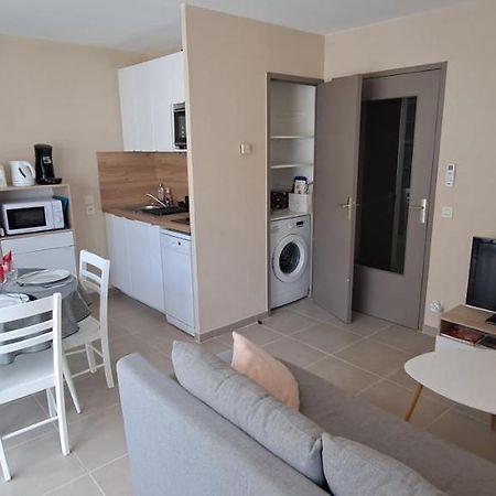 Appart T2 Standing Tout Confort Avec Balcon - Parking En Option Lyon Kültér fotó